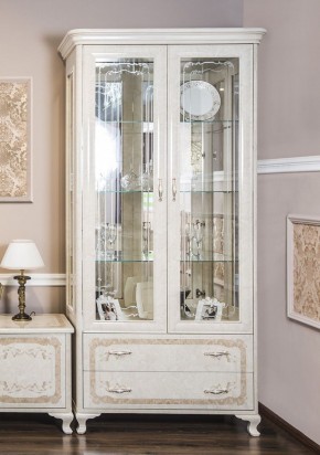Гостиная Патрисия 2+тв+2 (крем корень глянец) в Тарко-Сале - tarko-sale.ok-mebel.com | фото 3