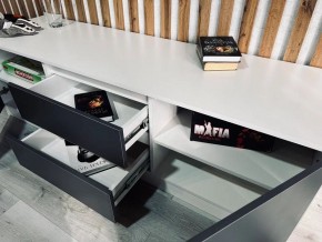 Тумба ТВ большая Парус (Белый/Графит) в Тарко-Сале - tarko-sale.ok-mebel.com | фото 3
